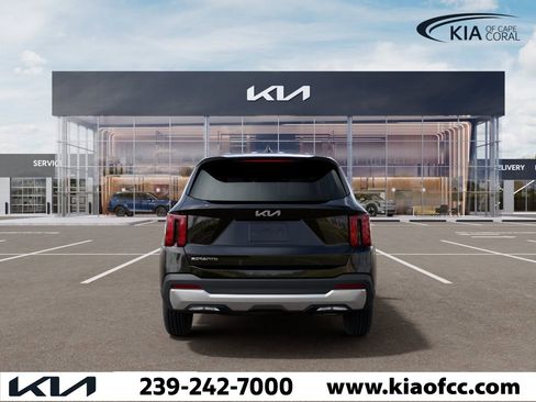 New 2026 Kia Sorento LX FWD image 5