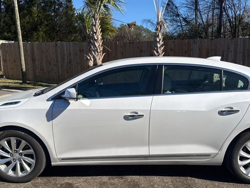 Used 2015 Buick LaCrosse Leather image 4