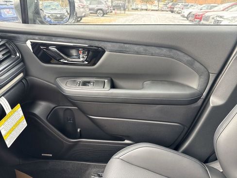 New 2026 Subaru Forester Limited image 25