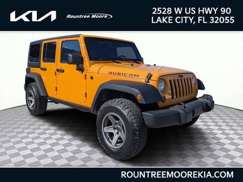 Used 2013 Jeep Wrangler Unlimited Rubicon w/ Connectivity Group AWD/4WD image 1