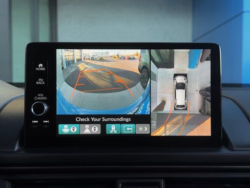 Certified 2025 Honda Pilot TrailSport image 22