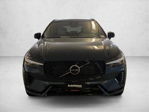 New 2026 Volvo XC60 T8 Plus w/ Protection Package Premier AWD/4WD image 5
