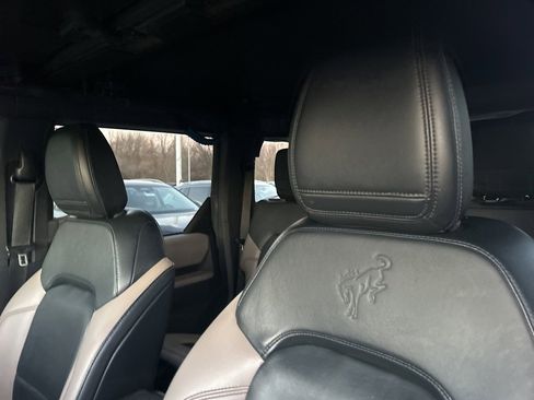 Used 2021 Ford Bronco Wildtrak image 24