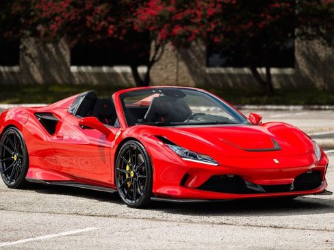 Used 2021 Ferrari F8 Tributo Novitec Upgrades image 3
