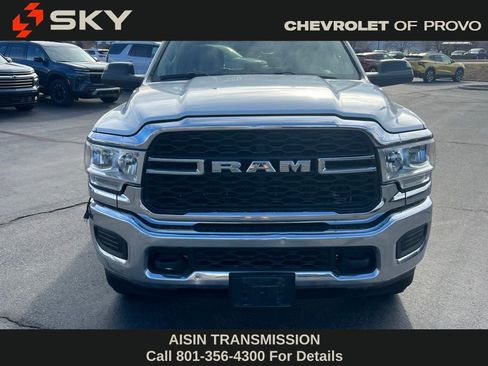 Used 2019 RAM 3500 Tradesman w/ Chrome Appearance Group image 4