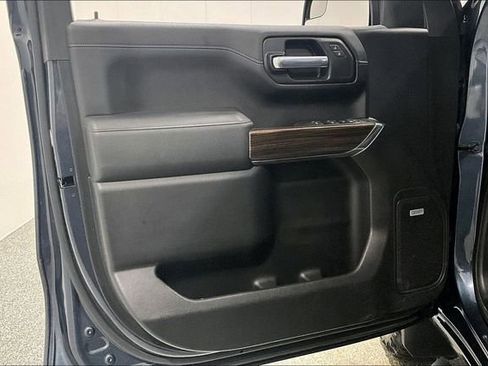 Used 2020 Chevrolet Silverado 1500 LT Trail Boss image 22