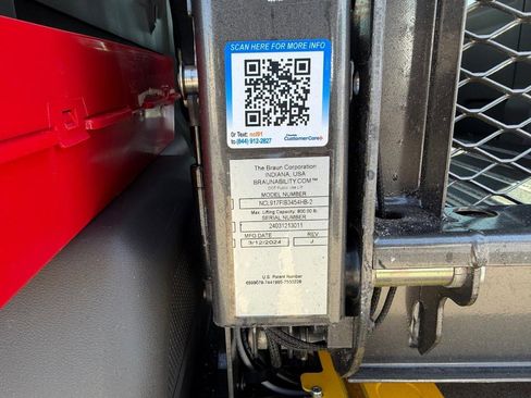 Used 2024 Ford Transit 350 XL RWD image 24