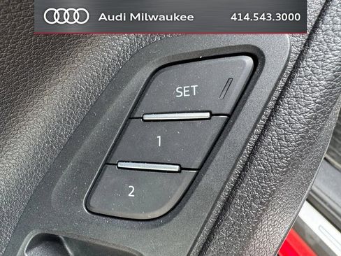 Used 2023 Audi Q3 2.0T Premium Plus w/ Premium Plus Package AWD/4WD image 8