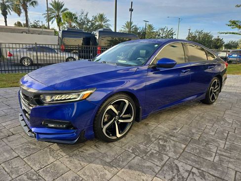 Used 2020 Honda Accord Sport image 9