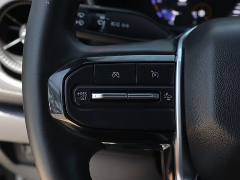 Used 2025 Chevrolet Colorado W/T w/ WT Custom Package RWD image 24