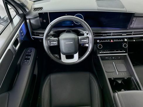 Certified 2025 Hyundai Santa Fe Limited FWD image 4
