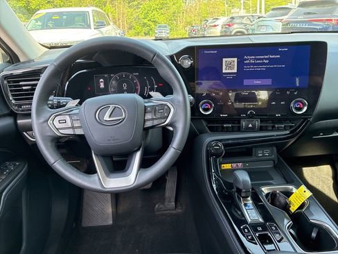 Used 2022 Lexus NX 350 AWD image 17