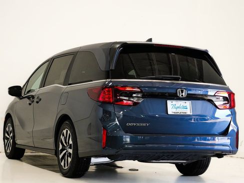 New 2026 Honda Odyssey EX-L image 9