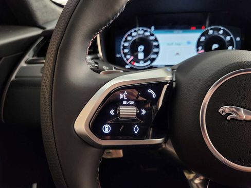 New 2026 Jaguar F-PACE SVR 575 Edition AWD/4WD image 28