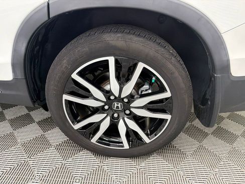 Used 2022 Honda Pilot Touring image 22