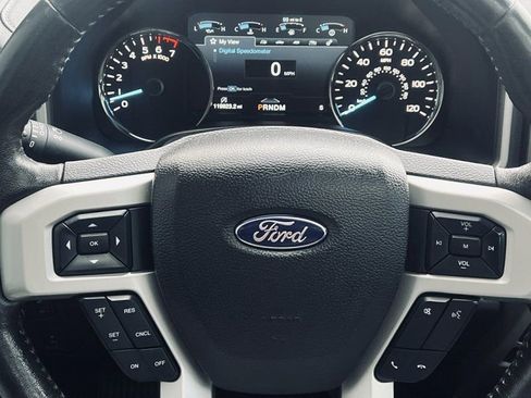 Used 2019 Ford F150 Lariat w/ Equipment Group 502A Luxury image 9