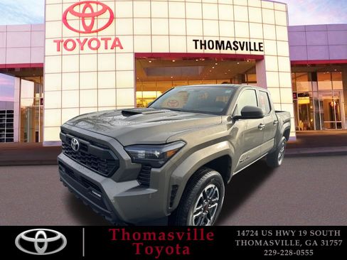 New 2025 Toyota Tacoma 2WD Double Cab image 1
