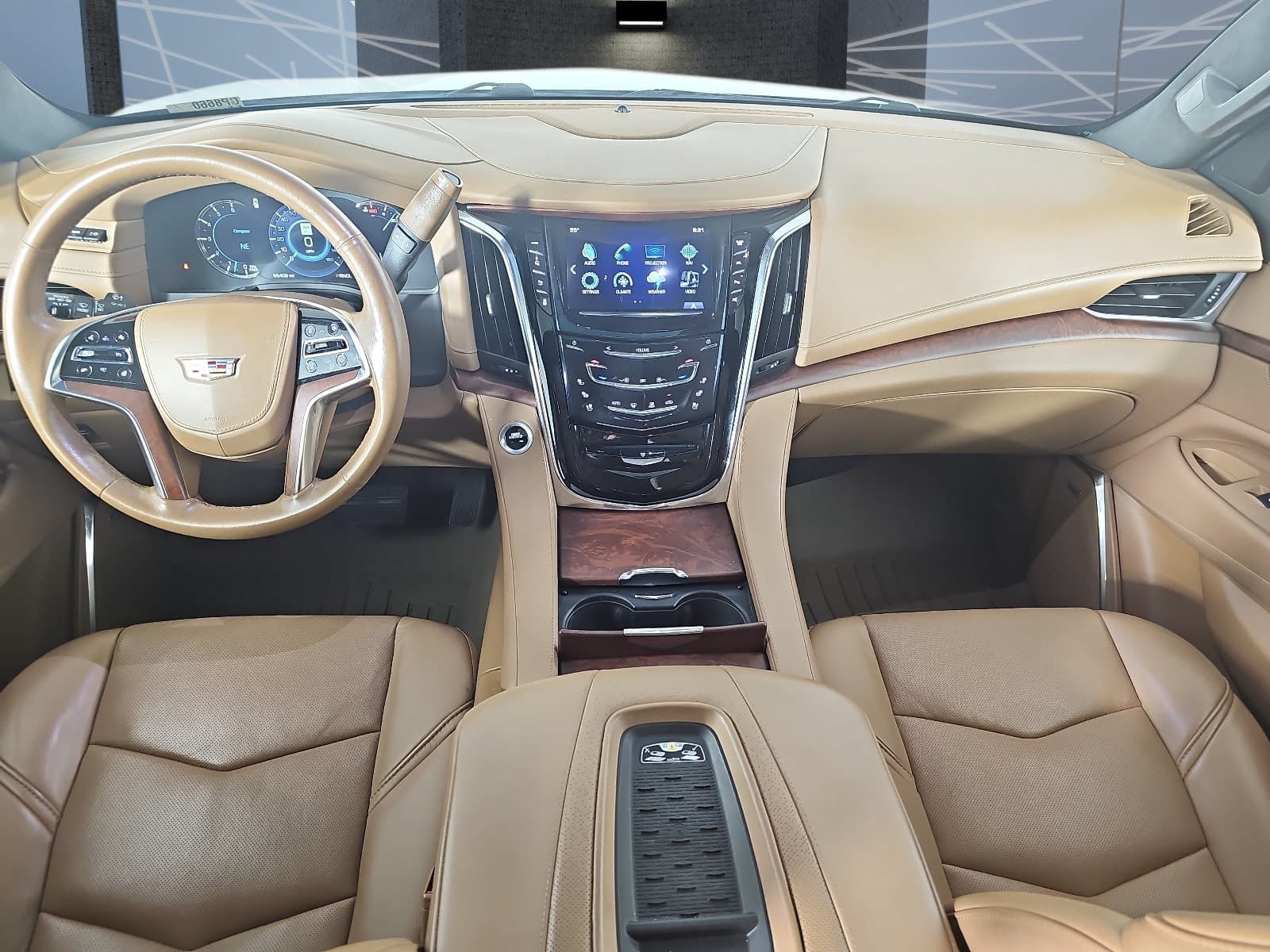 Used 2017 Cadillac Escalade ESV Platinum AWD/4WD image 9