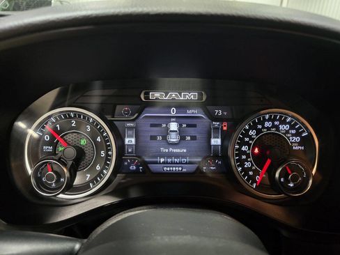 Used 2019 RAM 1500 Big Horn AWD/4WD image 37