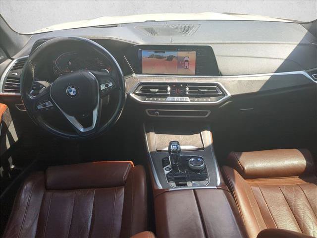 Used 2019 BMW X5 xDrive50i w/ Executive Package AWD/4WD image 16