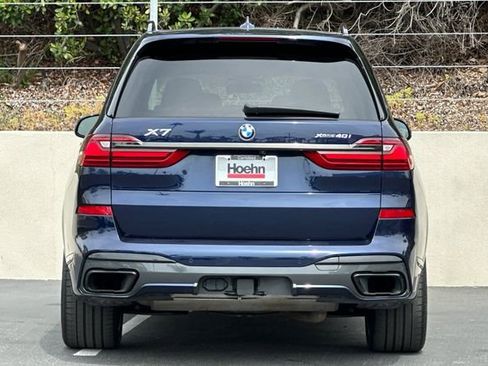 Used 2022 BMW X7 xDrive40i w/ M Sport Package AWD/4WD image 4