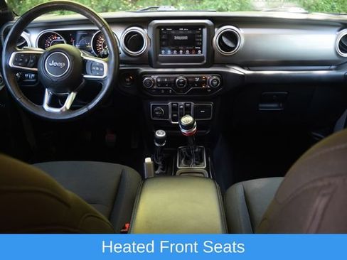 Used 2018 Jeep Wrangler Unlimited Sahara AWD/4WD image 8
