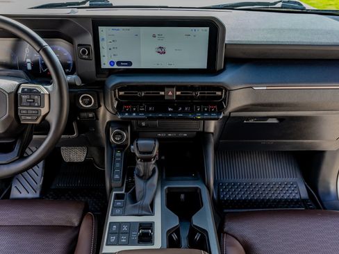 Used 2026 Toyota Land Cruiser w/ Premium Package image 24