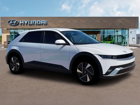 New 2026 Hyundai Ioniq 5 SE RWD image 10