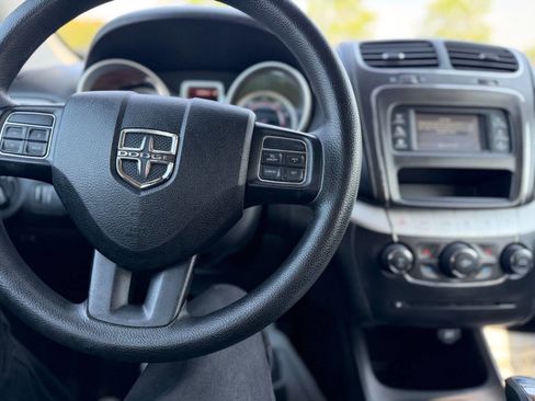 Used 2015 Dodge Journey American Value Package FWD image 18
