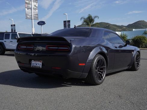 Used 2019 Dodge Challenger SRT Hellcat w/ Widebody Package image 3