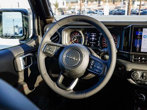 New 2026 Jeep Gladiator Rubicon image 18