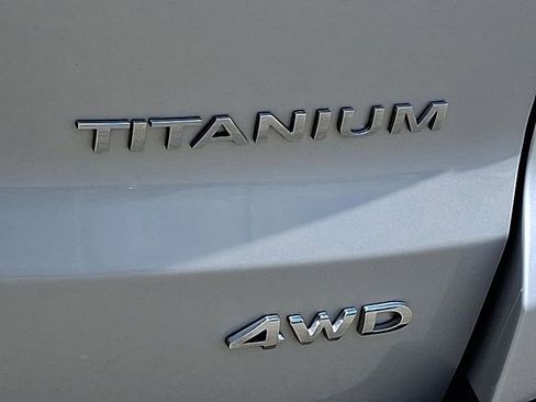 Used 2020 Ford EcoSport Titanium AWD/4WD image 30