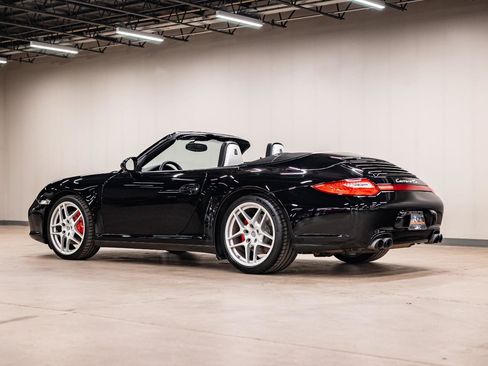 Used 2009 Porsche 911 Carrera 4S AWD/4WD image 33