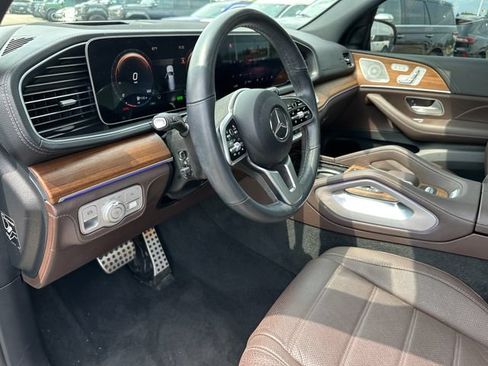 Used 2023 Mercedes-Benz GLS 450 4MATIC image 26