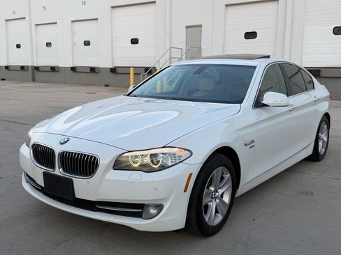 Used 2012 BMW 528i xDrive Sedan AWD/4WD image 7