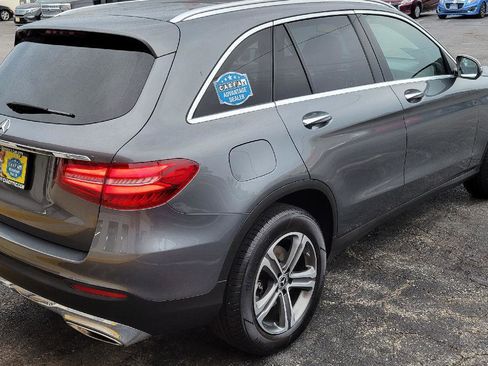 Used 2019 Mercedes-Benz GLC 300 w/ Premium Package image 31
