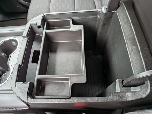 Used 2023 Chevrolet Suburban LS image 24