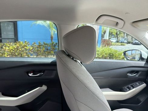 Certified 2024 Honda Accord EX image 8