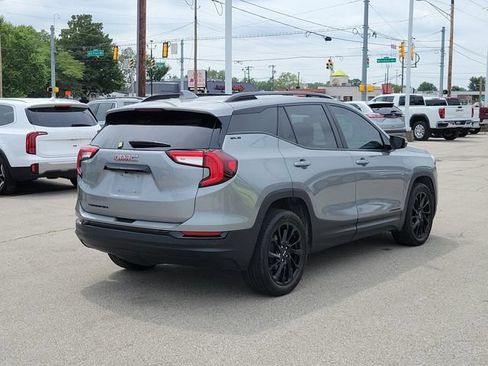 Used 2023 GMC Terrain SLE w/ Elevation Edition FWD image 6