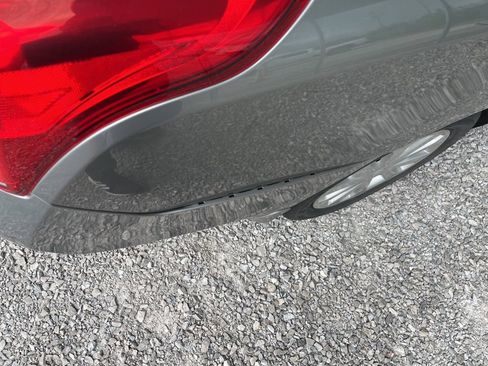 Used 2014 Nissan Versa S FWD image 15