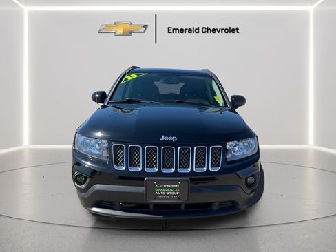 Used 2015 Jeep Compass FWD image 2