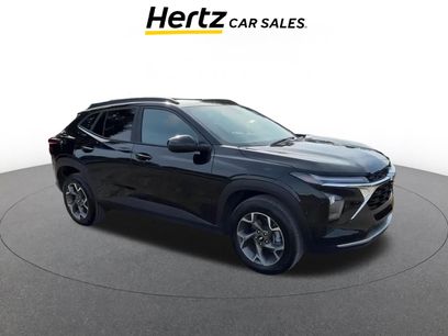 Used 2025 Chevrolet Trax LT
