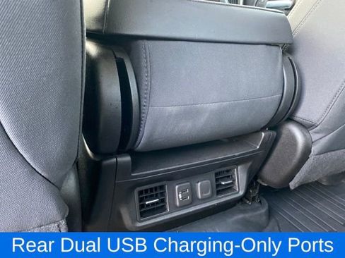 Certified 2021 GMC Sierra 1500 SLE image 18