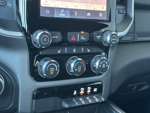 New 2026 RAM 1500 Big Horn w/ Night Edition AWD/4WD image 18