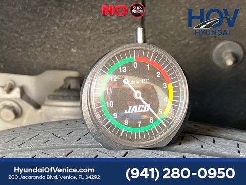 Used 2023 Ford Explorer XLT w/ Equipment Group 202A RWD image 41