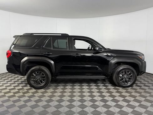 Used 2025 Toyota 4Runner SR5 image 3