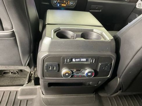 Used 2019 Ford Expedition Limited w/ Equipment Group 302A AWD/4WD image 20
