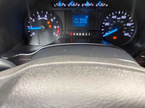 Used 2017 Ford F250 XL w/ Power Equipment Group AWD/4WD image 30