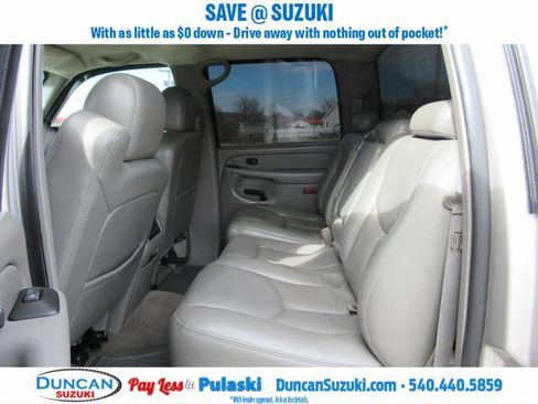 Used 2005 GMC Sierra 2500 SLT w/ Heavy-Duty Power Package image 11