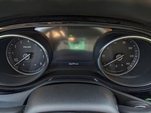 Used 2023 Buick Encore GX Essence w/ Experience Buick Package image 2